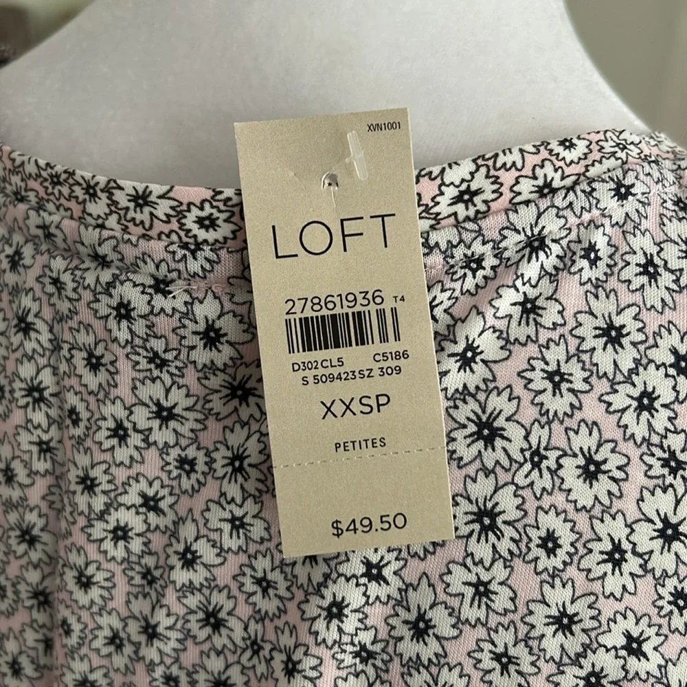 LOFT Women's Floral Blouse - Pink and White - Picture 5 of 10